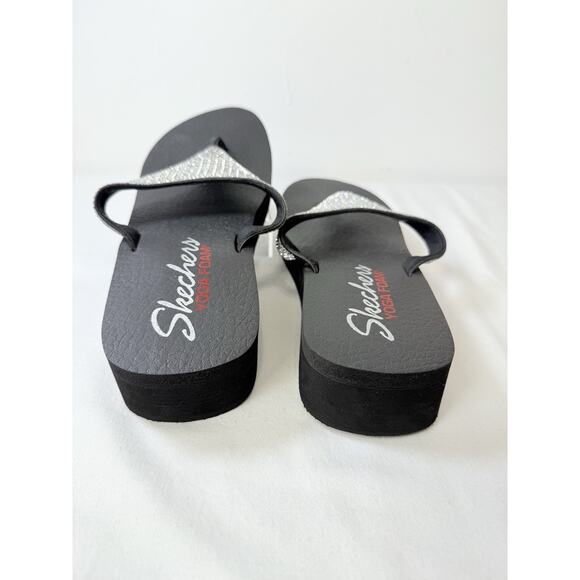 SKECHERS Yoga Foam Black & Silver Jeweled Rhinestone Flip Flop Sandals Size 10 - Picture 3 of 8